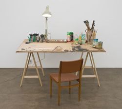 Table Hegenheimerstrasse