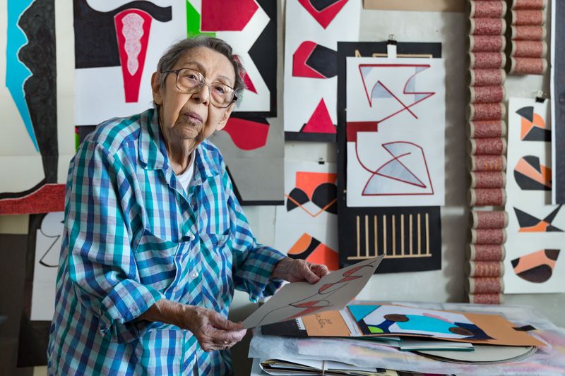 Thumbnail image for news titled Interview with Geta Brătescu