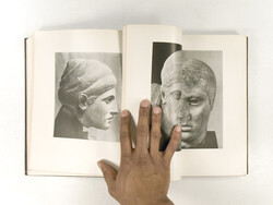 Hand Arrangement (Witnessing Confusion)