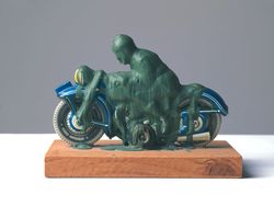 Motorradfahrer (Motorcyclist)
