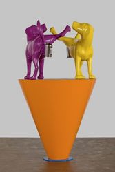 Complementary Colors Face-to-Face (Purple/Yellow)
