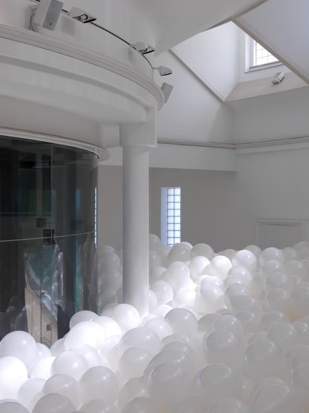 CREED45378 Work No. 210 Half the air in a given space (exhibition copy)