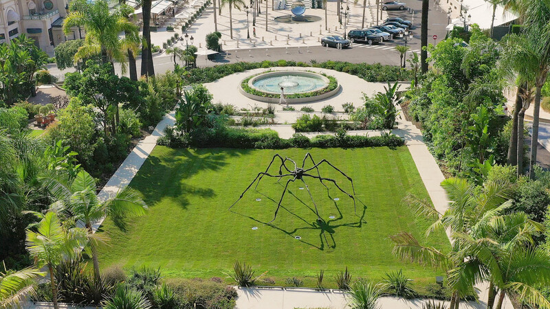 Thumbnail image for news titled Experience Summer at Hauser & Wirth
